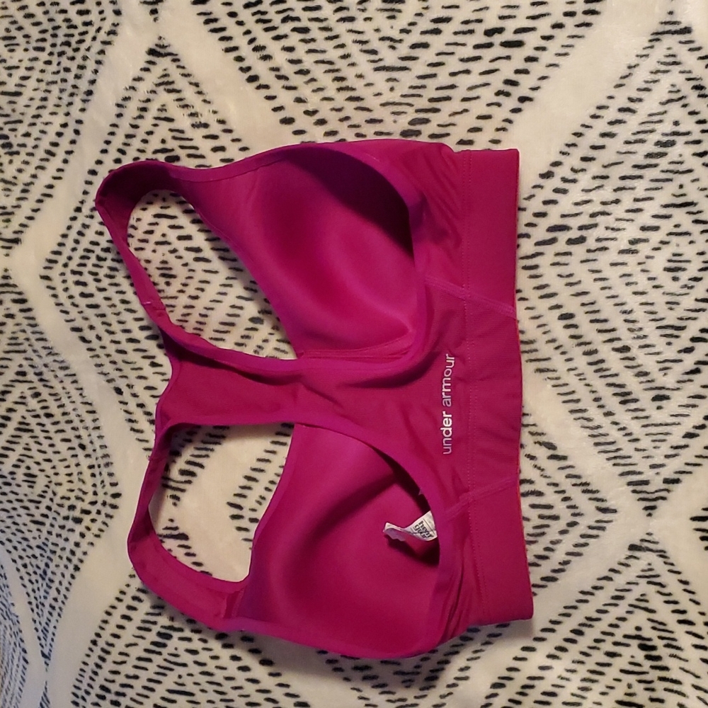 Under Armour Pink Sports Bra Woman's Size 32C - Picture 13 of 13